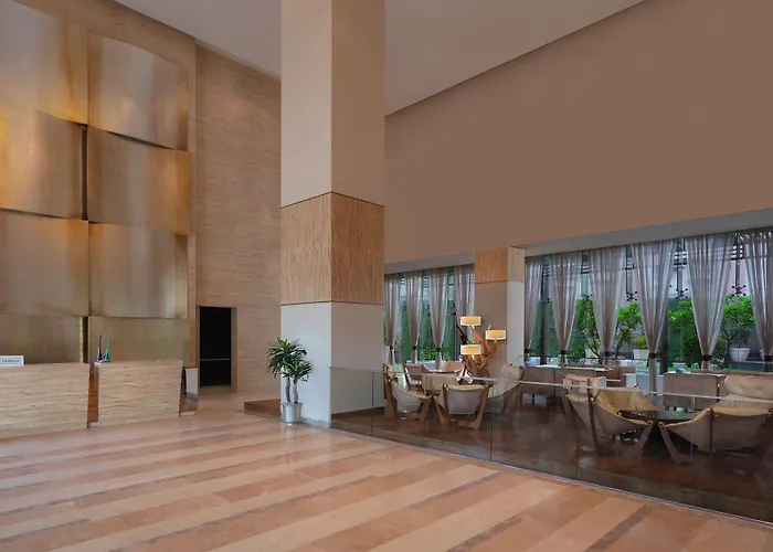 Doubletree By Hilton Gurugram Baani Square